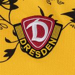 Maillot enfant Dynamo Dresden 2025/26 « Love Dynamo - Hate Racism » Maillot enfant Dynamo Dresden 2025/26 « Love Dynamo - Hate Racism »