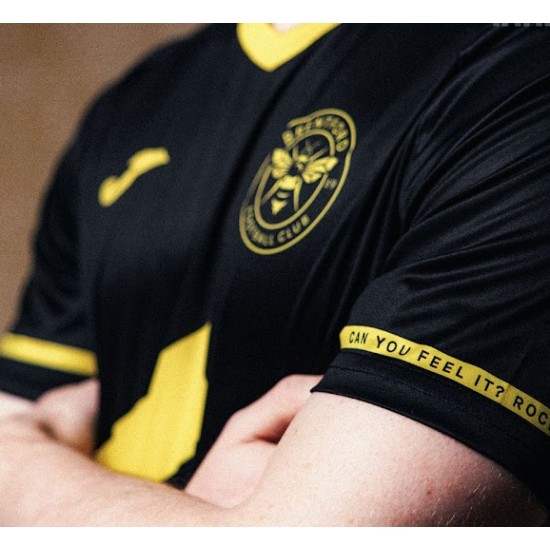 Homme Brentford 2025/26 Maillot Spécial Hard-Fi CCTV Homme Brentford 2025/26 Maillot Spécial Hard-Fi CCTV