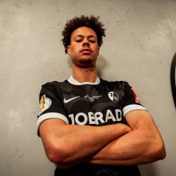 Maillot extérieur SC Freiburg 2025/26 Coupe DFB Demi-finale – Homme Maillot extérieur SC Freiburg 2025/26 Coupe DFB Demi-finale – Homme