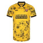 Maillot enfant Dynamo Dresden 2025/26 « Love Dynamo - Hate Racism » Maillot enfant Dynamo Dresden 2025/26 « Love Dynamo - Hate Racism »