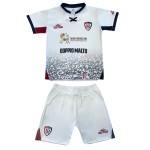 Kit Extérieur Cagliari Calcio Enfant 2025/26 Kit Extérieur Cagliari Calcio Enfant 2025/26