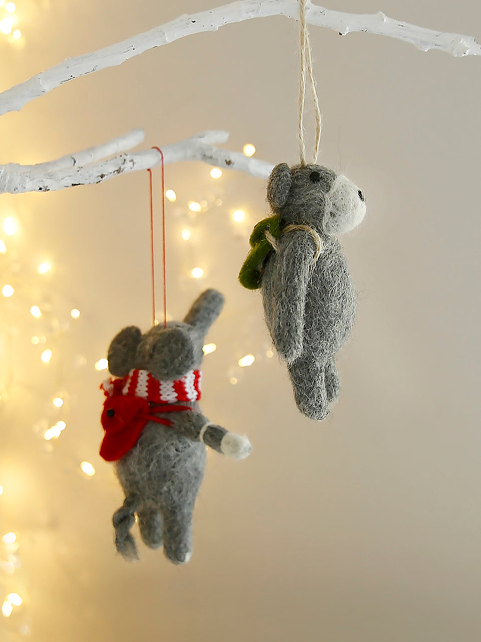 Sac à dos en feutre décoré d'un ours et d'un éléphant