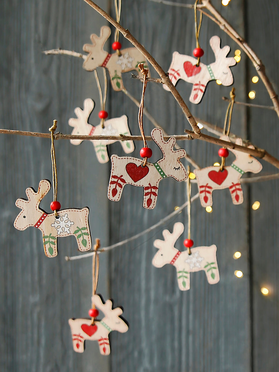 Ensemble de décorations de rennes du folklore scandinave